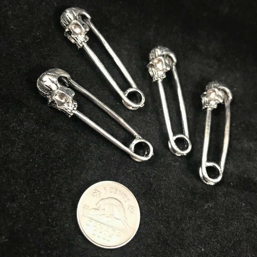 Skull Safety Pins